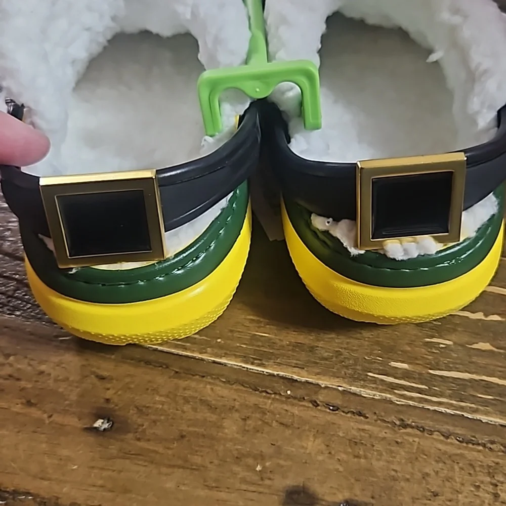ELF LIMITED EDITION CROCS: GREEN/YELLOW: UNISEX: NEW WITH TAGS: SIZE 3